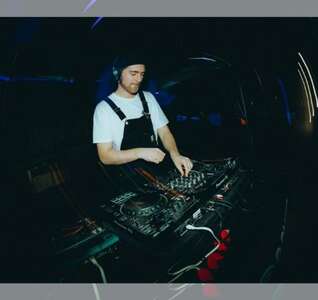 Illustration Atelier de deejaying par G-OMETRIK