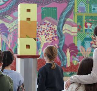 Illustration c koi l’art contemporain ? visite en famille (5-11 ans)