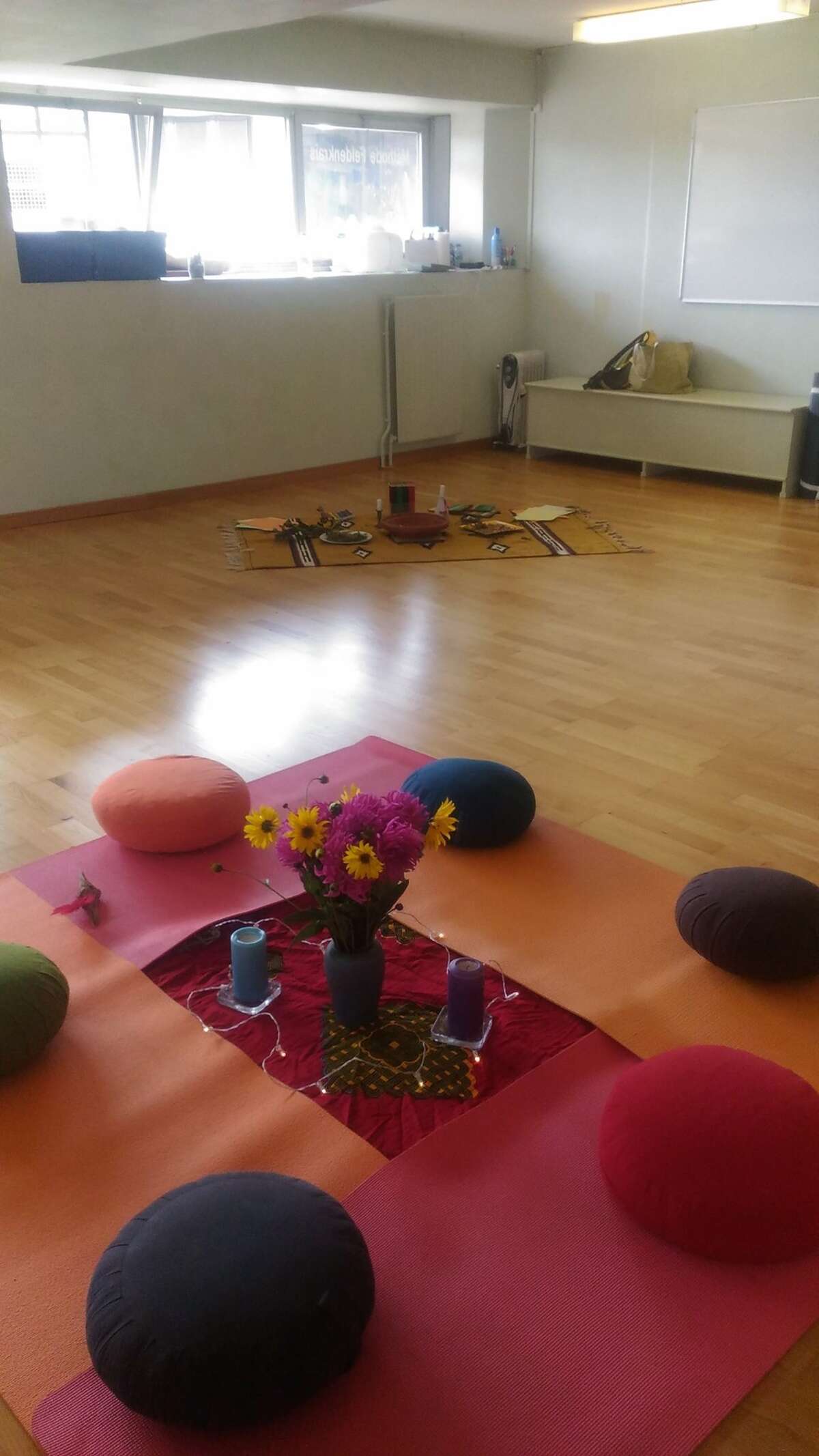 Photo de l'événement Journée au coeur de soi à Bréhémont à Lola Pommey Massage