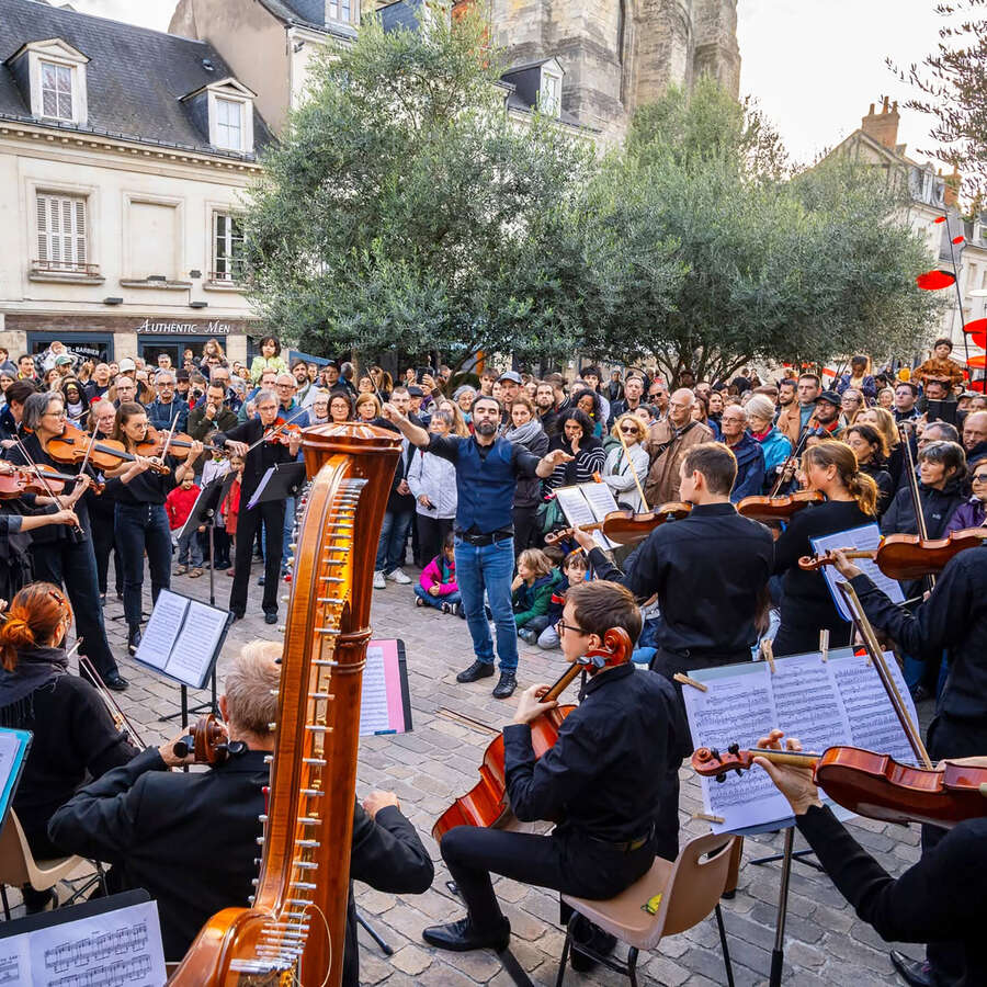 Photo de l'événement Rentrée culturelle à Place Châteauneuf