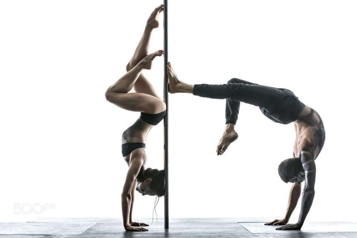 Photo de l'événement STAGE POLE DANCE EN COUPLE/DUO à Polemic Studio