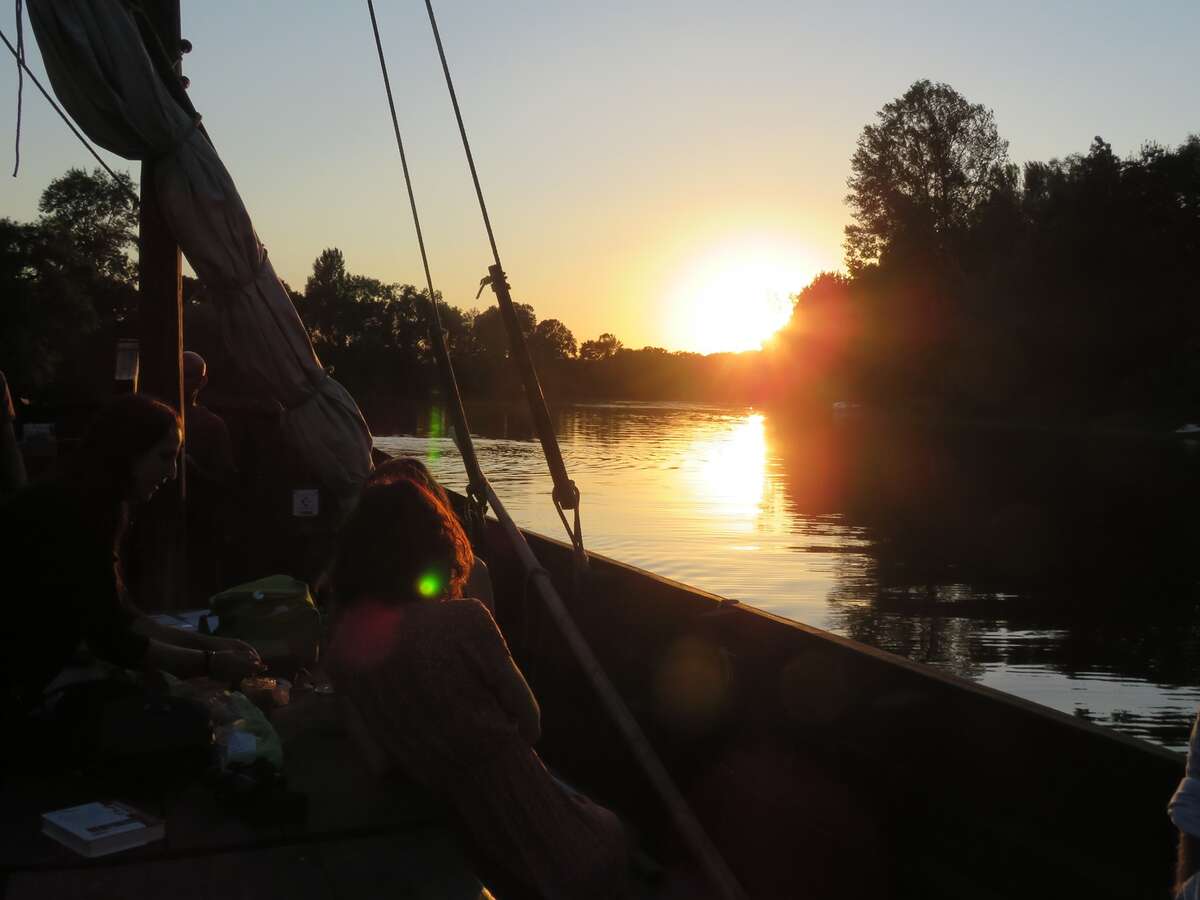 Photo de l'événement Balade sur le Cher au crépuscule : de la Batellerie aux Oiseaux! à Embarcadère de Savonnières