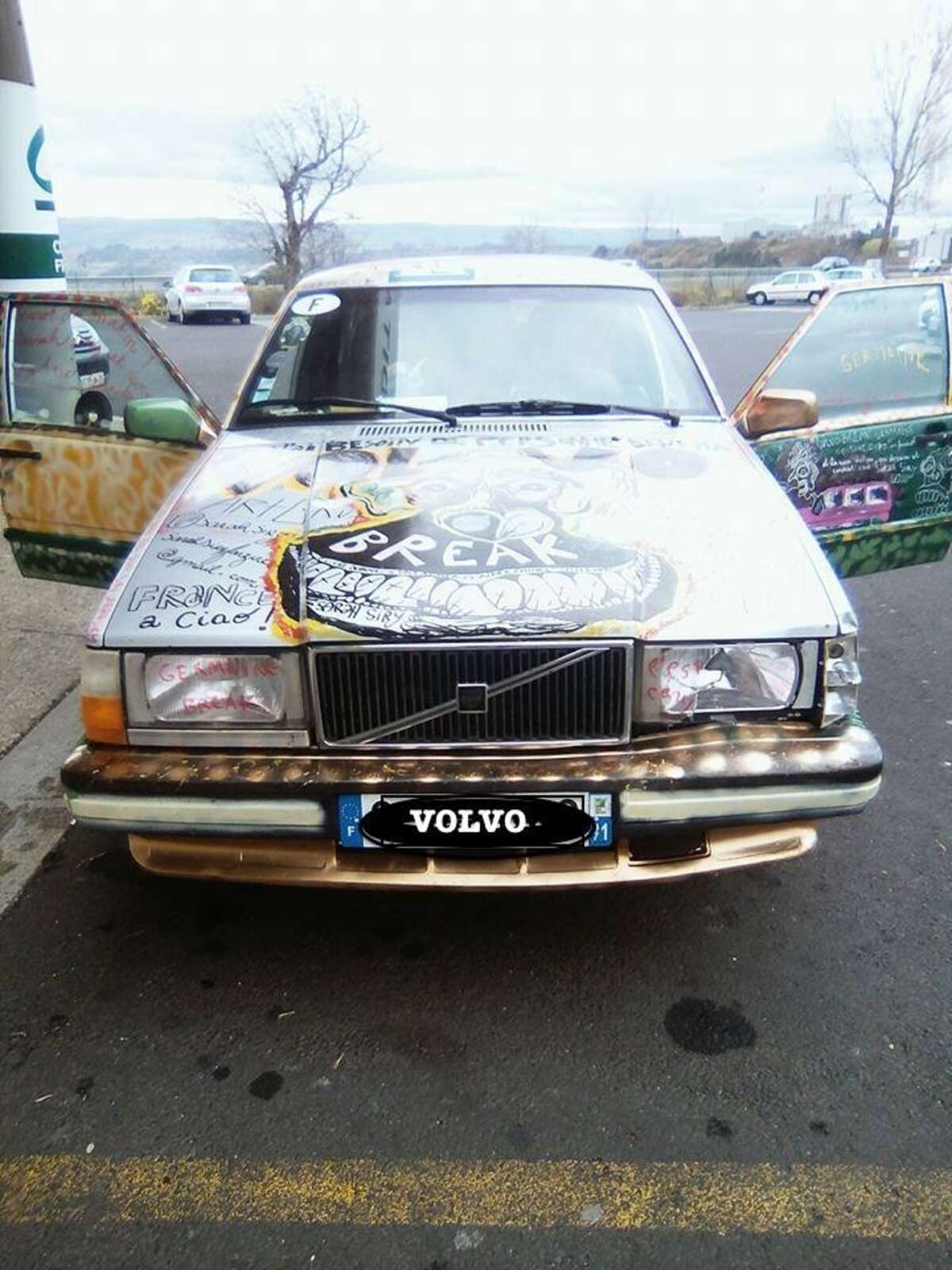 Photo de l'événement Volvo + Jean Luc Cappozzo et Patrice Grente à La Chapelle Sainte Anne, espace d'arts contemporains